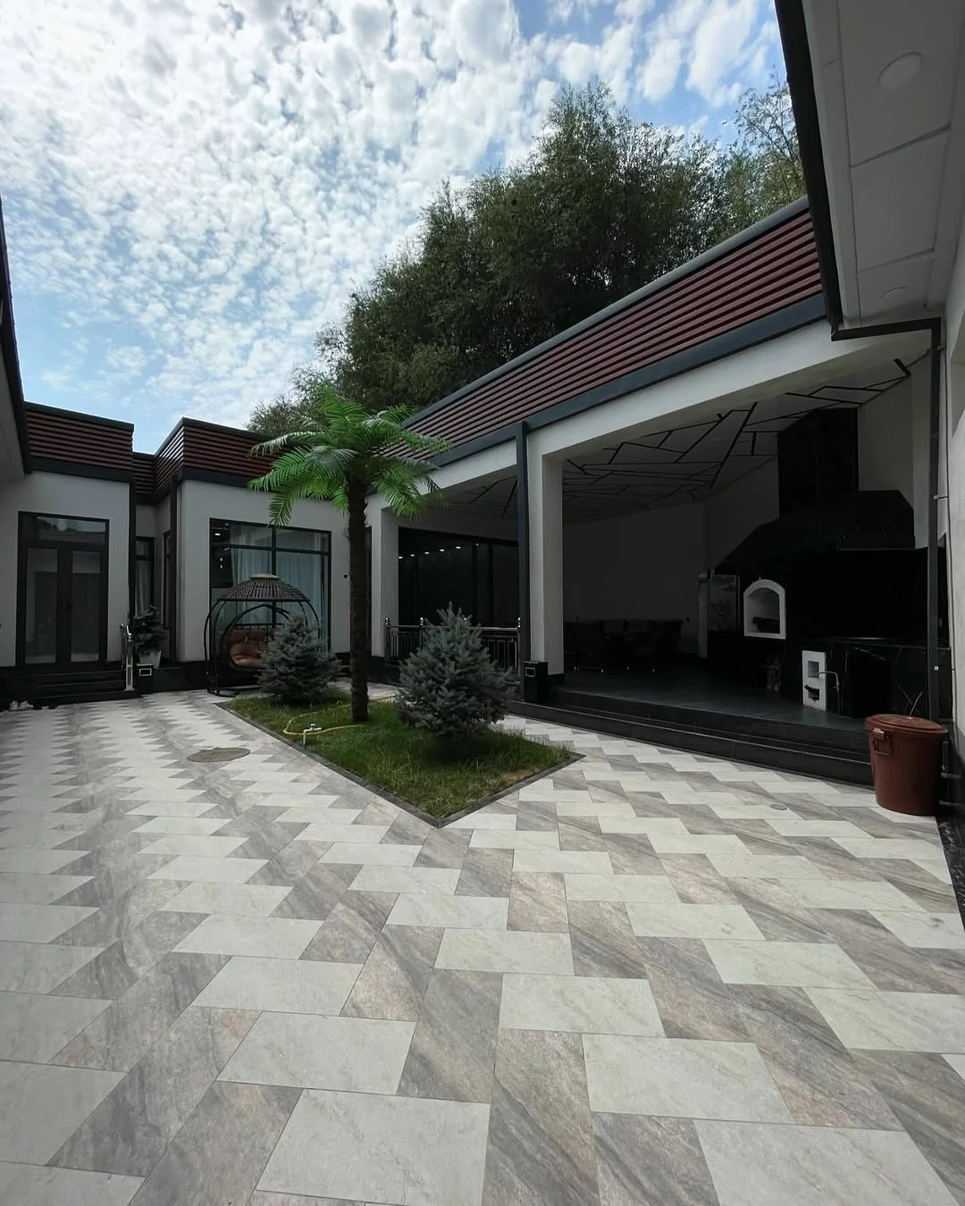TROYA RED - 2